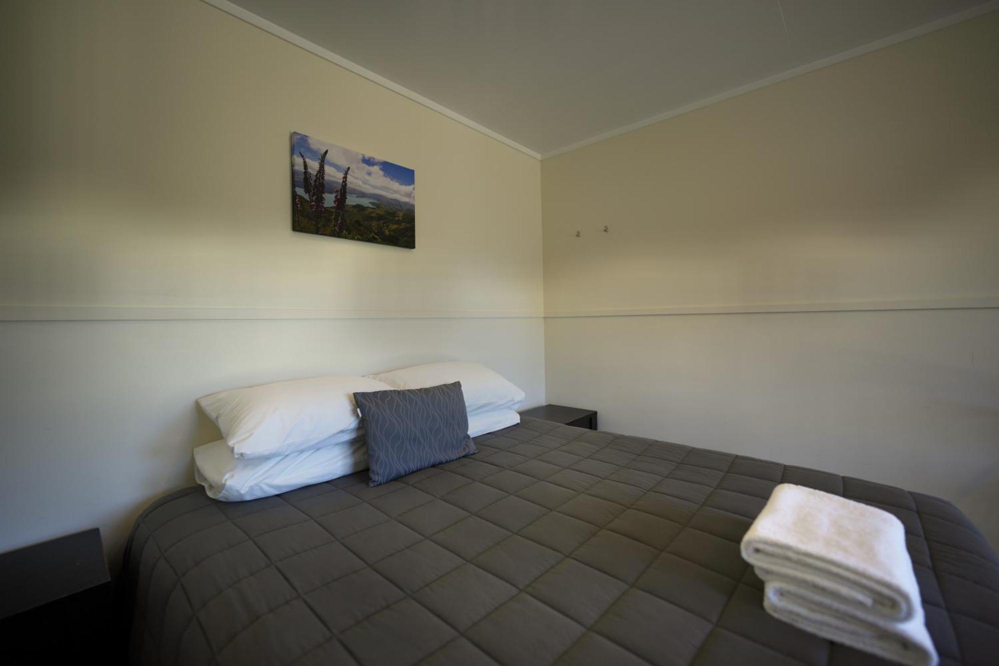 Akaroa Top 10 Holiday Park Exterior photo
